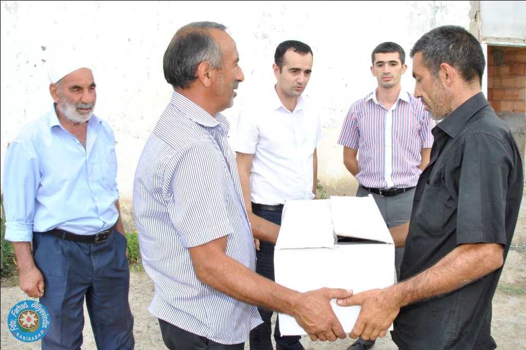 Sabirabad sakinləri Ramazan bayramı münasibətilə təbrik edildi - FOTOLAR