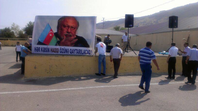 Müxalifətin aksiyası 