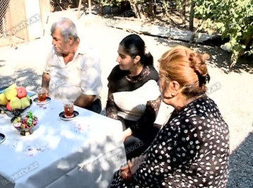 Azərbaycanda yaşayan qızın 4 böyrəyi var? -  FOTO 