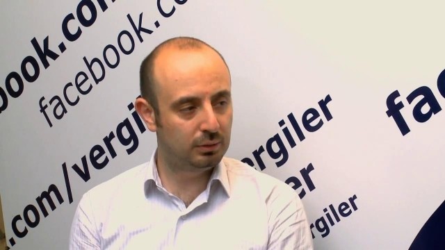 “İnternet tam azaddır”