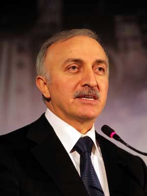 TRT-nin Baş Direktoruna fəxri doktor mükafatı veriləcək