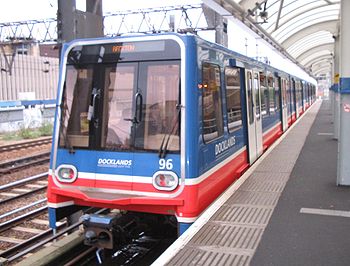 Azərbaycanda gələcəkdə yerüstü metro xətləri çəkiləcək
