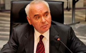 Nazir müavininin anası vəfat etdi