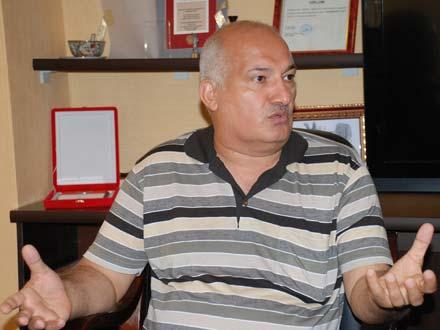 Sərdar Cəlaloğlu ADP sədrliyindən istefa verdi