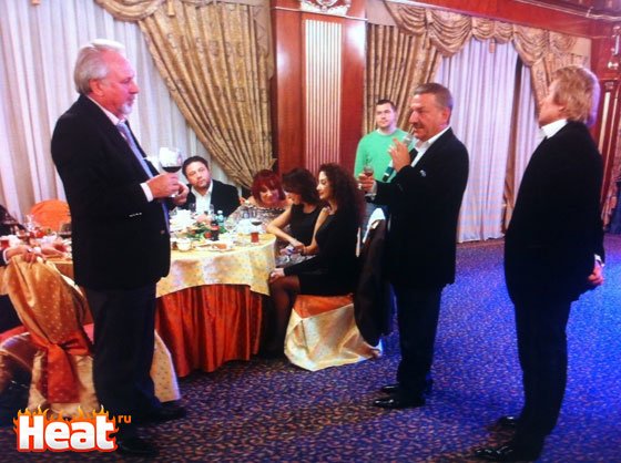 Azərbaycanlı milyarder Rusiyalı müğənniyə villa verdi- FOTO 