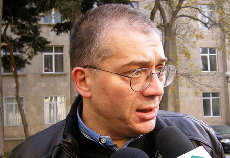 Araz Əzimov: ‘Azərbaycan bütün tərəflərdə öz maraqlarına uyğun olaraq iştirak edir’