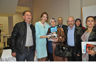 Qənirə Paşayevanın kitabları Boluda təqdim olundu