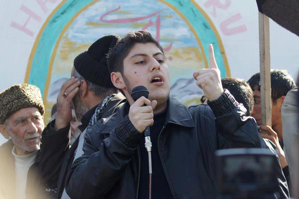 BDU-nun tələbəsi ‘Facebook’da status yazdıqdan sonra yoxa çıxdı -  FOTOLAR 