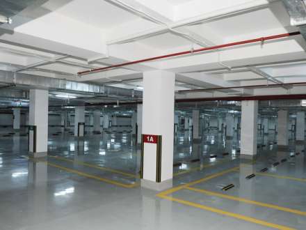 Bakıda yeni avtomobil dayanacaqları tikiləcək