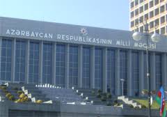 Azərbaycanda miqrantlarla bağlı cəzalar sərtləşdirilib