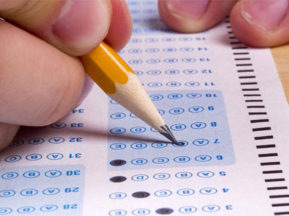 Dövlət qulluğuna qəbulla bağlı test imtahanları başladı