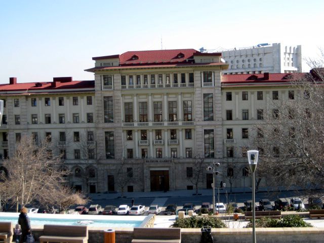 Yeni ildə neçə gün evdəyik? - DƏQİQ TARİX