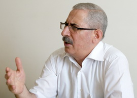 Prezident Bəxtiyar Sadıqova mənzil bağışladı