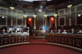 Ali Məhkəmə sədrinin və bütün hakimlərin maaşları artırılır