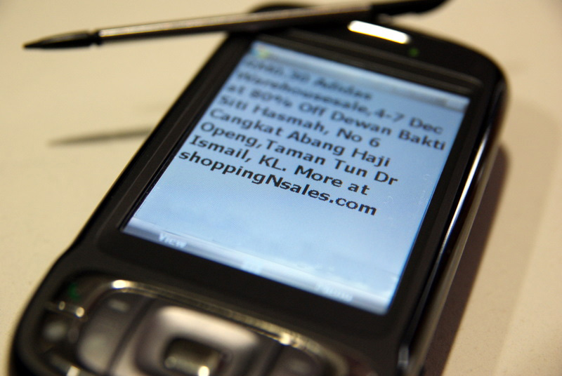 Azərbaycanda telefonumuza bu SMS-ləri göndərənlər hüquqlarımızı pozurlar -  ARAŞDIRMA 