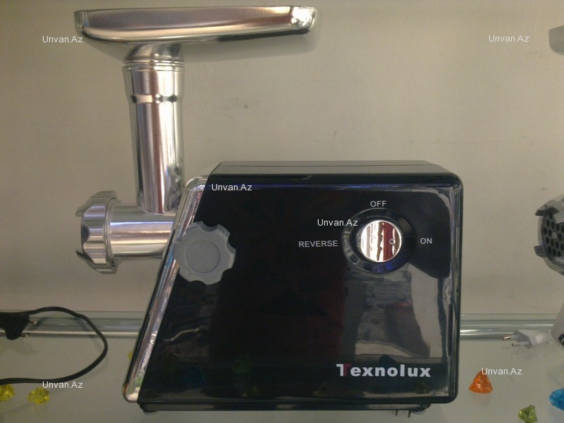 Lənkəranda 3 yaşlı qızın əli ət çəkən maşında qalıb