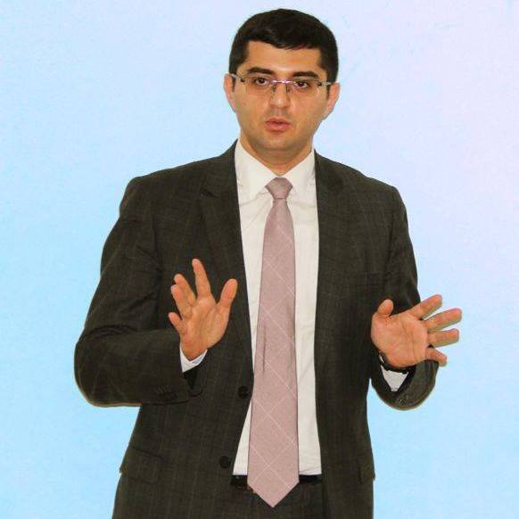 Azərbaycanın inkişaf strategiyasında sənaye üstün amilə çevrilir