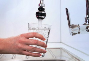 Su və elektrik enerjisinin bahalaşmasına -  Rəsmi cavab