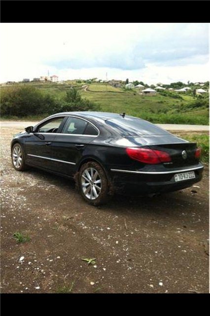 Azərbaycanda məmur oğluna görə işindən azad olundu –  FOTOLAR