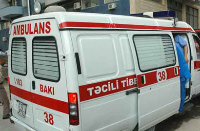 Bərdə sakini İcra Hakimiyyətinin qarşısında özünü yandırdı