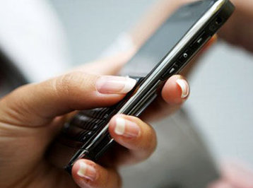 AMEA mobil telefonun insan orqanizminə təsirini açıqladı