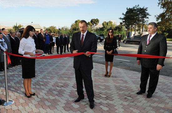 Prezident İlham Əliyev Sumqayıtda yeni sənaye müəssisələrinin açılışında iştirak edib