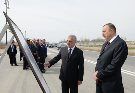 İlham Əliyev yeni yolda maşın sürdü -  FOTO- VIDEO