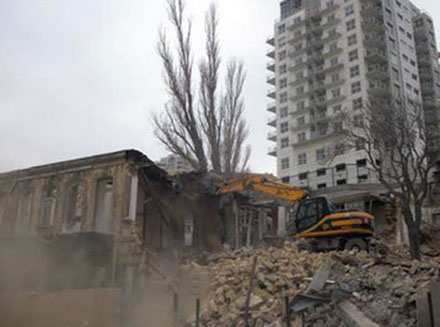 "Sovetski"dəki söküntü işləri ilə bağlı son durum