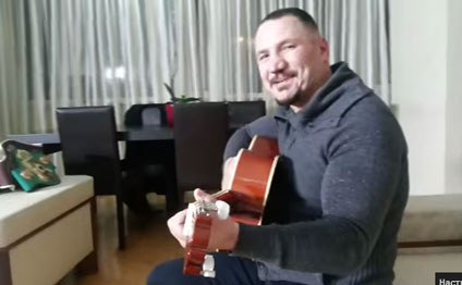 Azərbaycanda tanınmış idmançının gizlin videosunu çəkib, ‘Youtube’a yerləşdirdilər -  VİDEO 