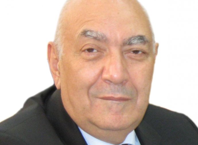 İcra başçısından prezidentin səfəri öncəsi rayonda abadlıq saxtakarlığı -  VİDEO 
