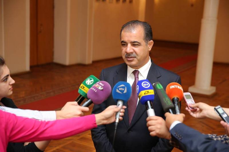 Elmar Vəliyev xalq artistinə ev verdi -  FOTOLAR 