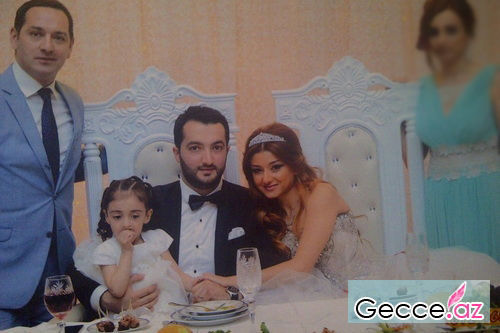 Tanınmış müğənni üçüncü dəfə ailə həyatı qurdu- FOTO