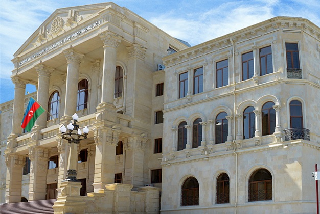 Prokurorluqdan bir-birini sevən iki gəncin intiharı barədə -  MƏLUMAT 