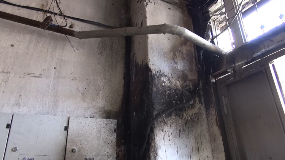 Bakıda yaşayış binasında həyəcanlı anlar yaşandı -  FOTOLAR 