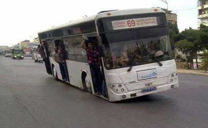 Bakıda avtobus sürücüləri bunu da edir - FOTO
