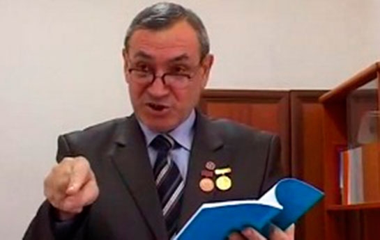 Erməni yazıçısı Prezident İlham Əliyevə müraciət edəcək –  Azərbaycanda sığınacaq üçün 