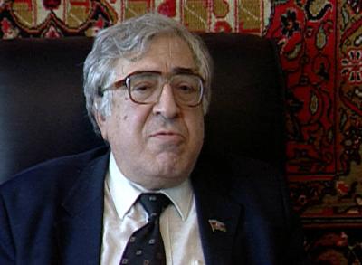 ‘Yenə sədr seçsələr, yenə bu vəzifədə qalaram’ -  Anar 