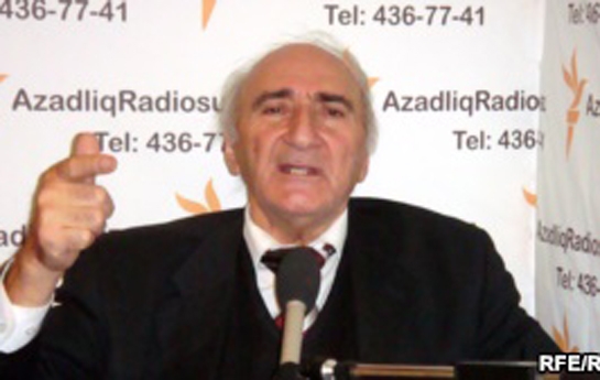 Tanınmış şair xəstəxanalıq oldu