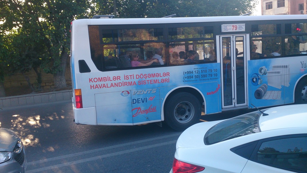 Bakıda daha bir avtobus sürücüsünün biabırçılığı -  FOTOLAR 