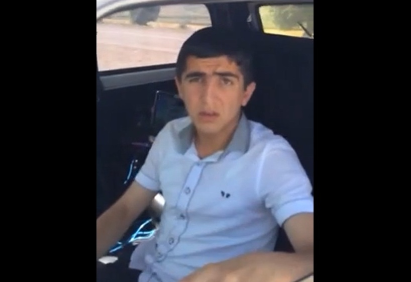 Azərbaycanda azyaşlı oğlan avtomobilləri belə tələyə salır -  VİDEO 