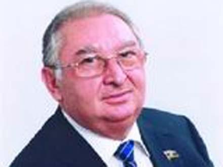 ‘Əhməd Vəliyevin mənə 10 ildir 1000 manata yaxın borcu var’