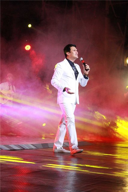 Nadir Qafarzadə həyat yoldaşı üçün konsert verdi - FOTOLAR