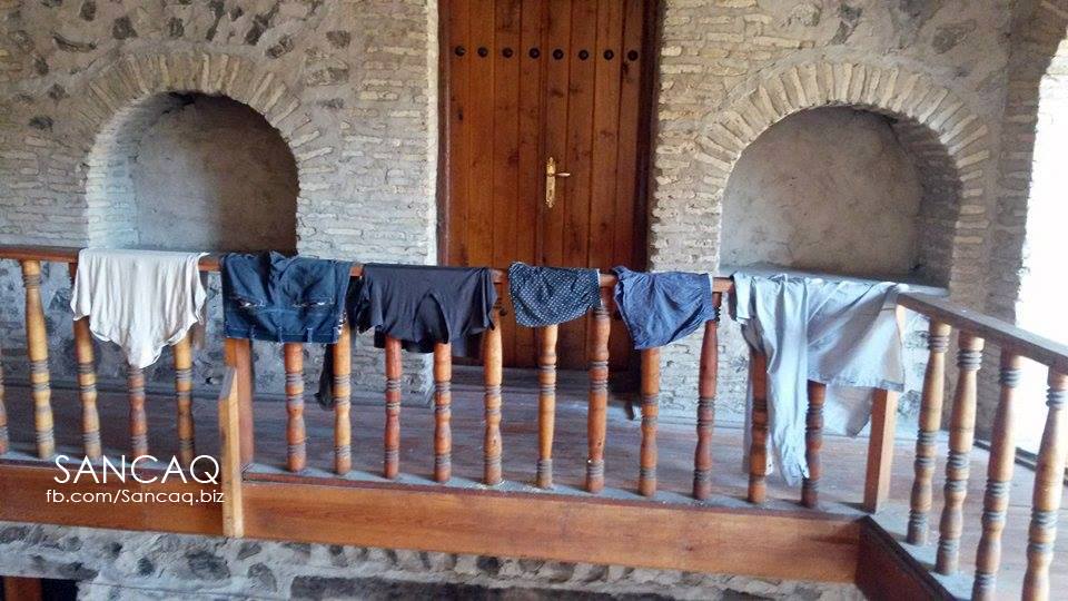 Şəki Karvansarayında alt paltar biabırçılığı ilə bağlı - AÇIQLAMA