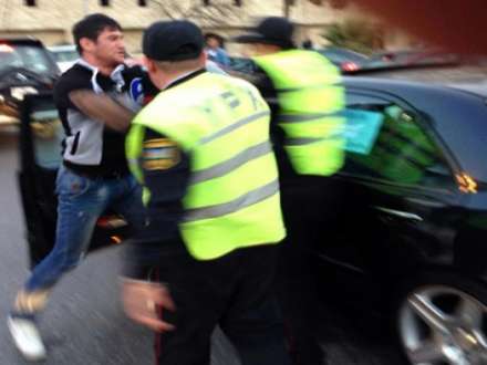 Məmurun oğluna görə polis rəisinə təzyiq edilir - VİDEOLAR