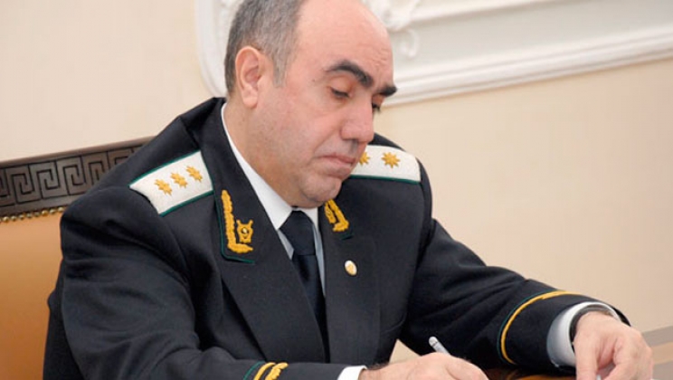 Zakir Qaralov prokuror təyin etdi
