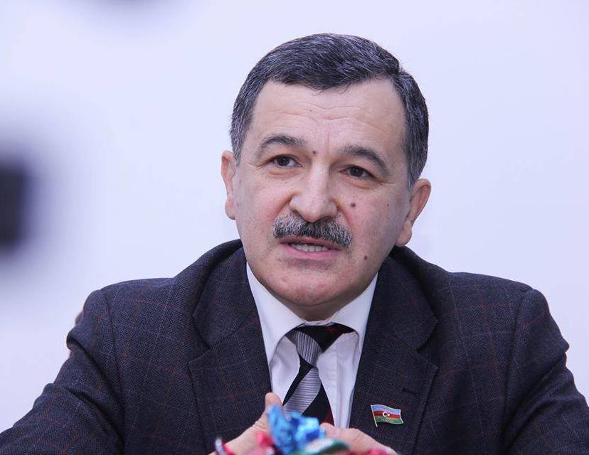 Aydın Mirzəzadə: 