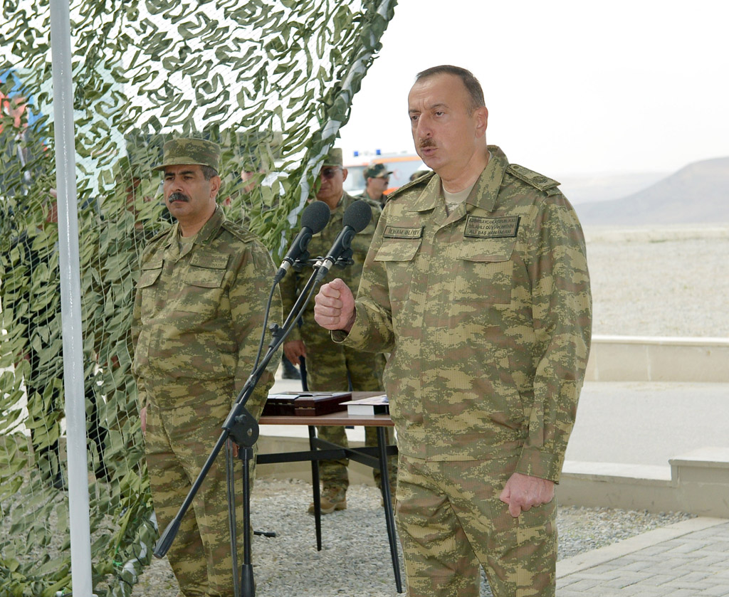 Azərbaycan prezidenti, Silahlı Qüvvələrin Ali Baş Komandanı İlham Əliyev cəbhə xəttində