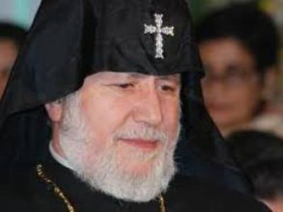 Erməni katolikosu II Qareqin Allahşükür Paşazadəyə məktub ünvanlayıb