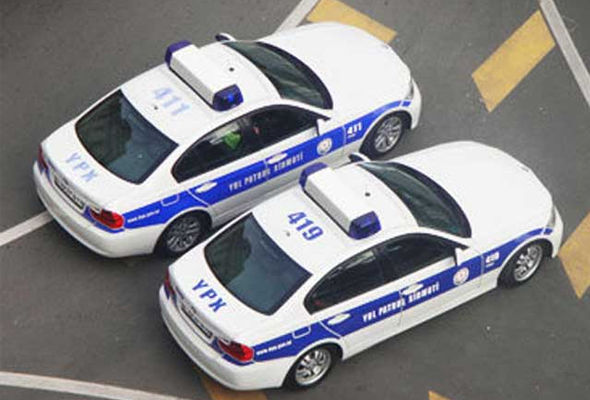 Bakıda yol polisi piyadanı vurdu