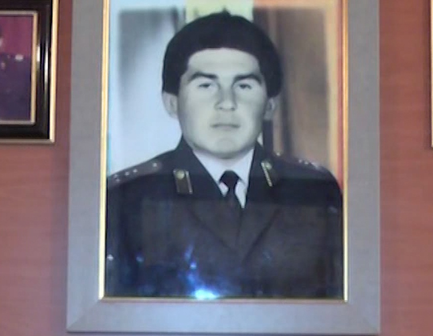 Milli Qəhrəmanın atasını icra hakimiyyətində döydülər -FOTO